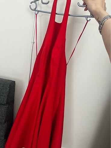 s Beden kırmızı Renk ZARA halter yaka elbise
