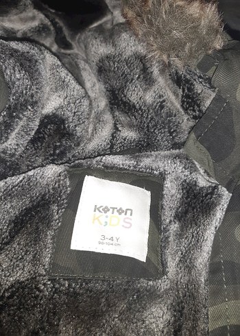 Erkek Çocuk Kamuflaj Desenli Kürklü Mont - Görsel 2