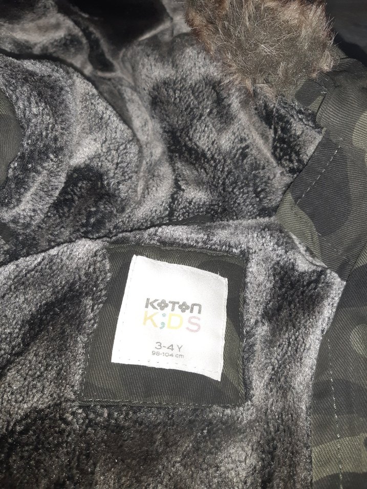 Erkek Çocuk Kamuflaj Desenli Kürklü Mont - Görsel 2