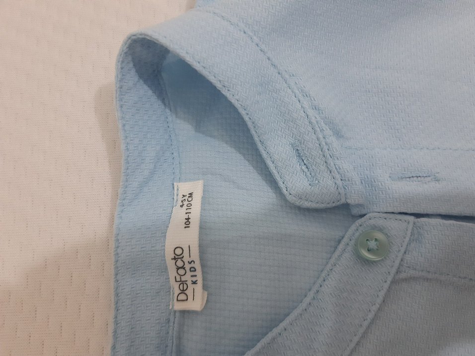 Düğmeli Mavi Pamuklu Erkek Gömlek - Görsel 2