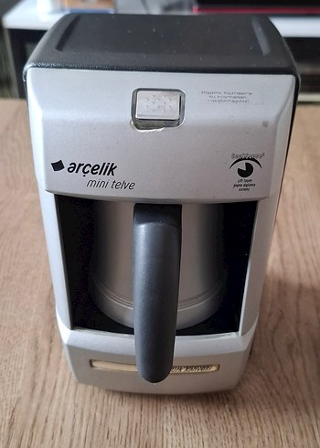 ARÇELİK K3200 MİNİ TELVE KAHVE MAKİNASI - Görsel 2