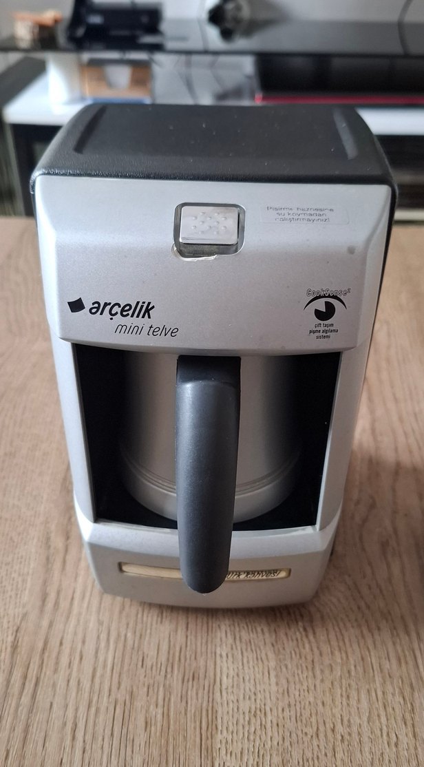 ARÇELİK K3200 MİNİ TELVE KAHVE MAKİNASI - Görsel 2