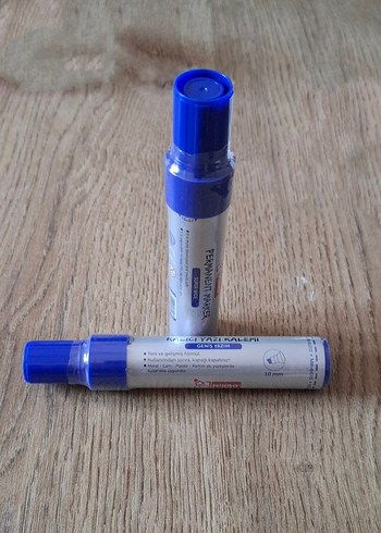 İKİ ADET KALICI YAZI KALEMİ - Görsel 2