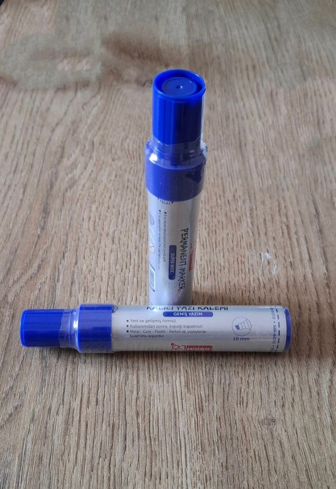 İKİ ADET KALICI YAZI KALEMİ - Görsel 2