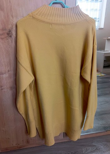 S-M Beden Sarı Boğazlı Kadın Kazak - Görsel 3