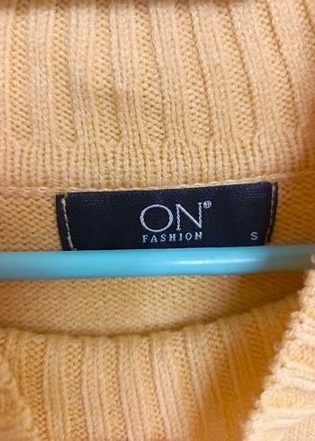 S-M Beden Sarı Boğazlı Kadın Kazak - Görsel 4