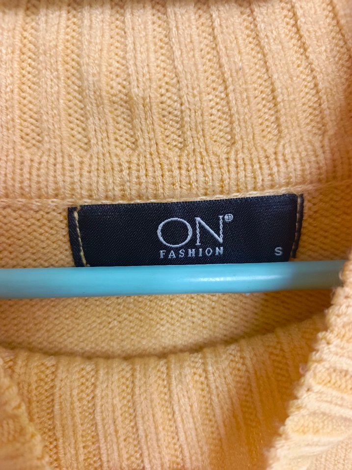 S-M Beden Sarı Boğazlı Kadın Kazak - Görsel 4