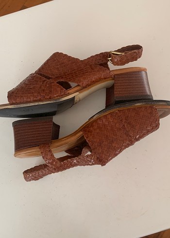 Diğer Kahverengi Deri Dolgu Topuklu Kadın Sandalet