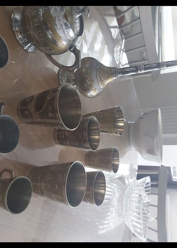 Gri ve Altın Renkli Metal Çay Seti - Görsel 3