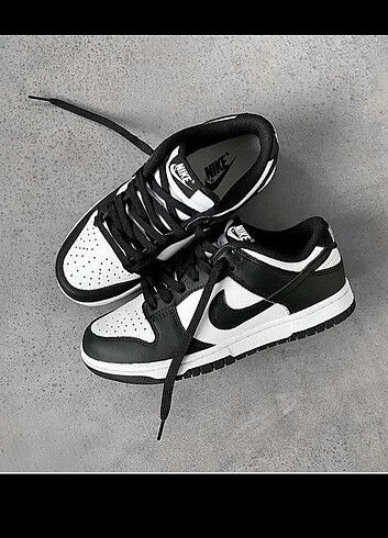 Nike Dunk siyah ayakkabı