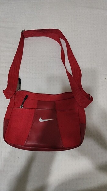 Nike çanta