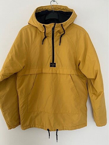 Pull&Bear mont
