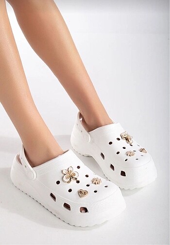37 Beden beyaz Renk Crocs