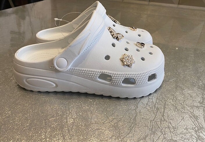 37 Beden Crocs