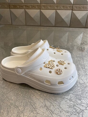 36 Beden beyaz Renk Crocs