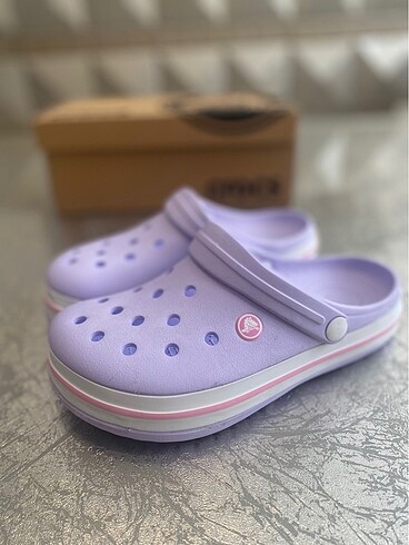 40 Beden Crocs