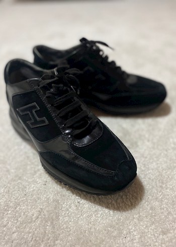 Hogan 38