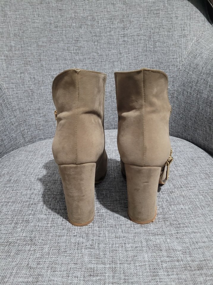 Bej Süet Kadın Topuklu Bot 39 - Görsel 5