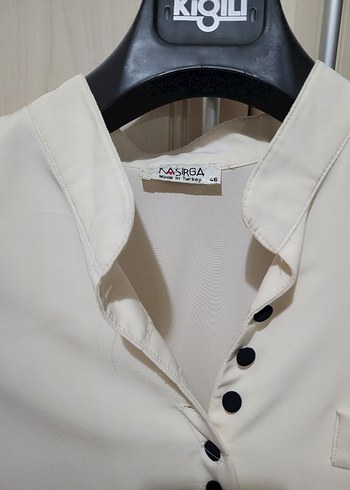 Düğmeli Beyaz Uzun Kollu Kadın Gömlek - Görsel 2