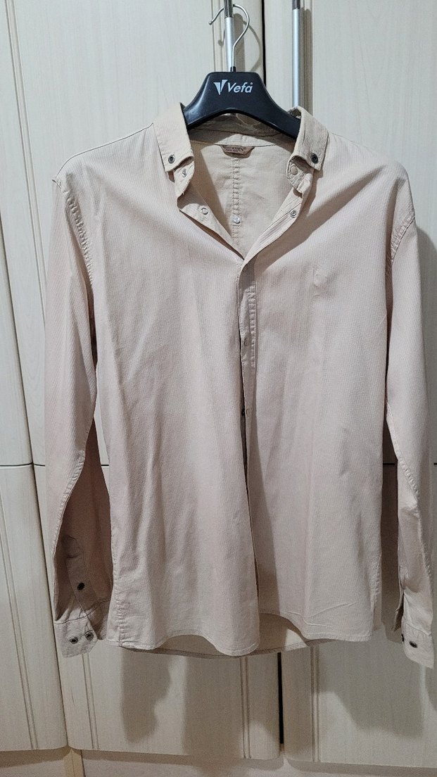 Bej Düğmeli Erkek  Gömlek - Görsel 2