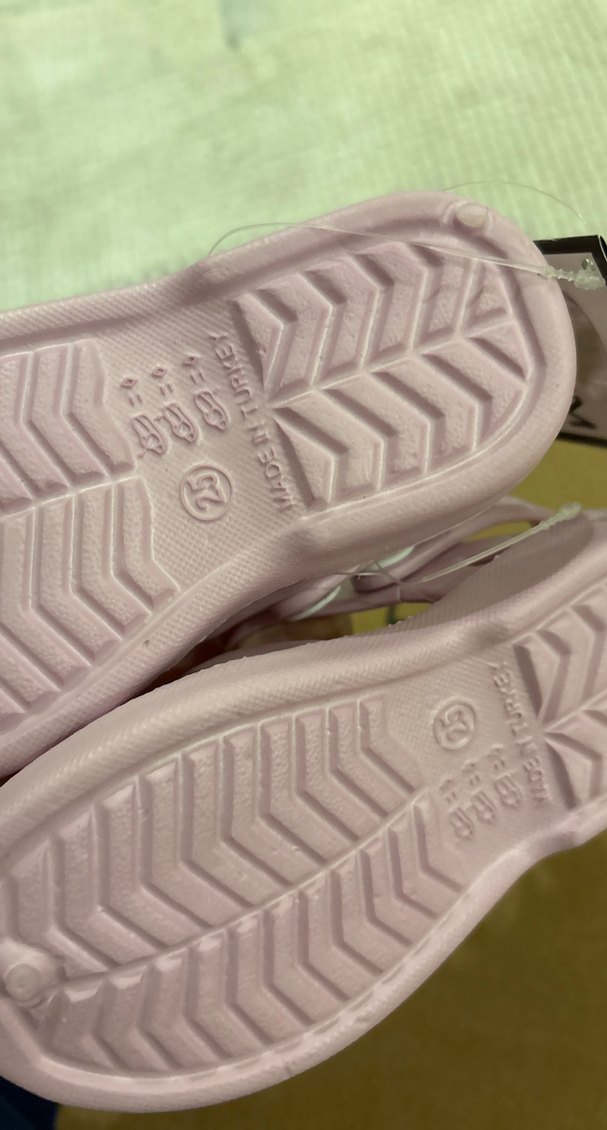 Kız Çocuk Pembe Elastik Bantlı Sandalet - Görsel 2