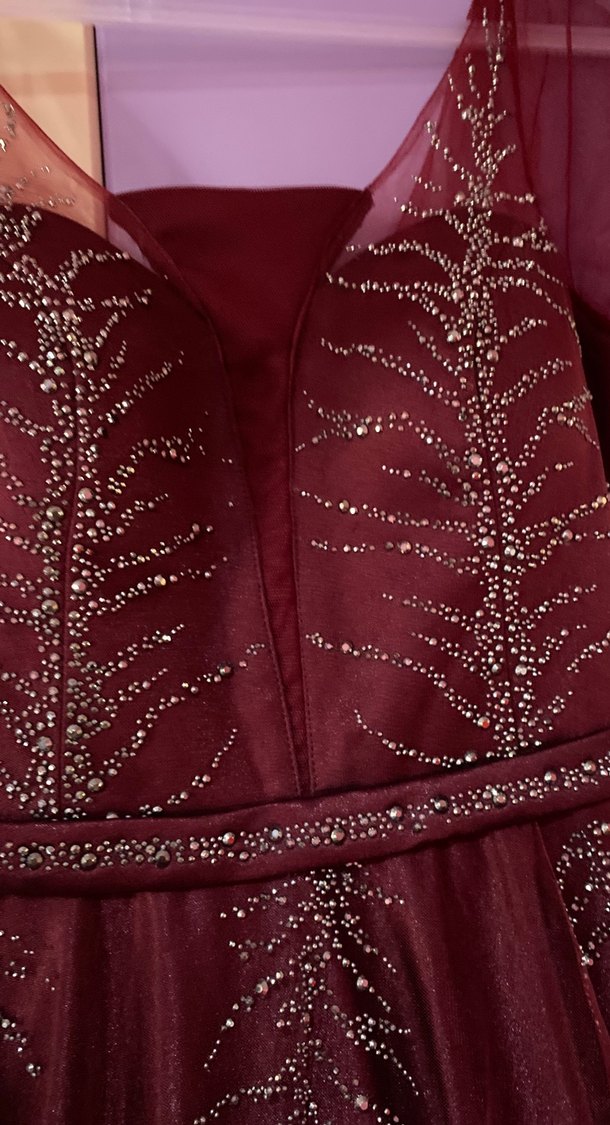 Bordo Uzun Kollu V Yaka İşlemeli Abiye - Görsel 4