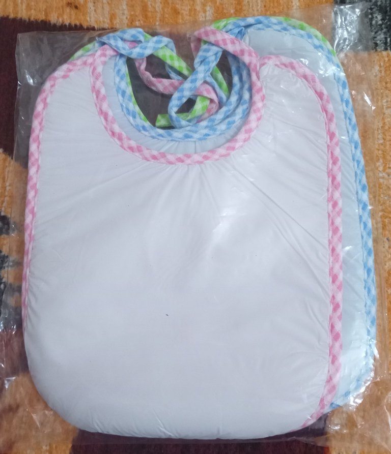 4 Adet Bebek Önlüğü, Çok Renkli Desenli - Görsel 4