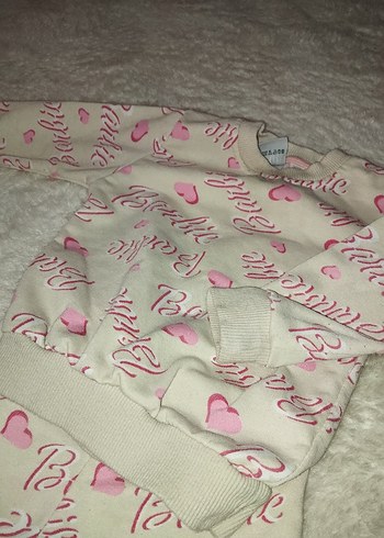 Pembe Barbie Baskılı Örgü Bebek Takımı - Görsel 2