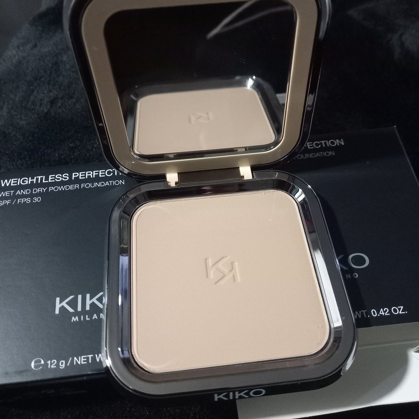 Mat Bitişli Sıkıştırılmış Pudra Fondöten SPF 30 - Görsel 4