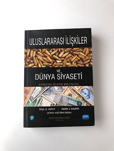 Uluslararası İlişkiler ve Dünya Siyaseti