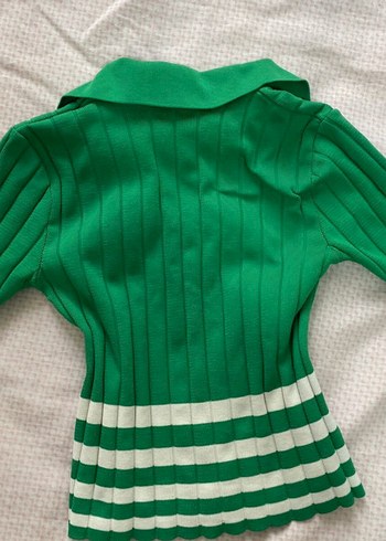 Yeşil Pileli Kadın Triko - Görsel 2