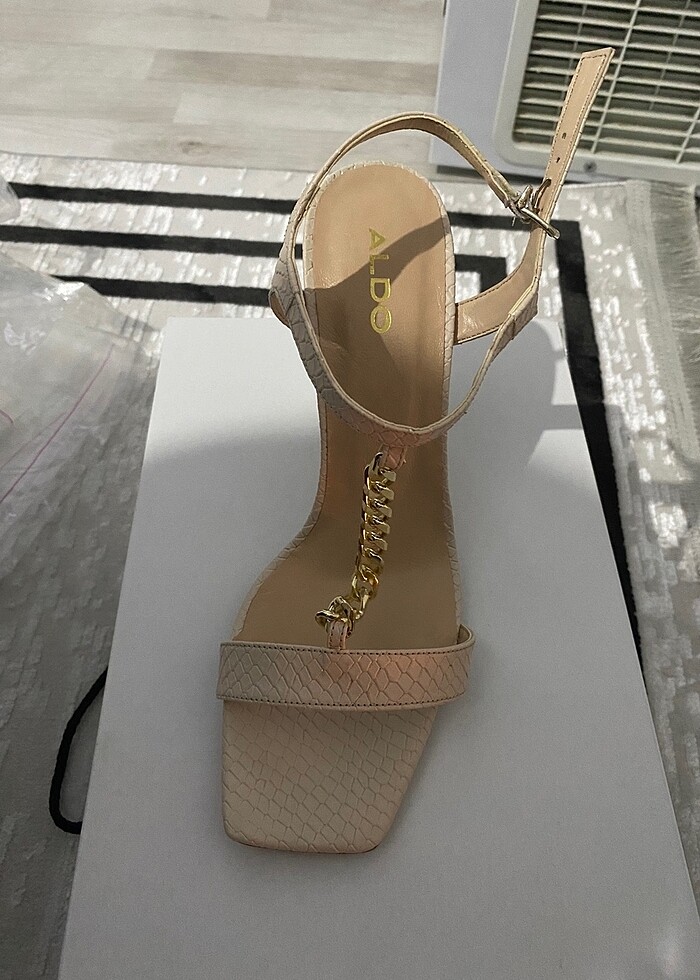 Topuklu ayakkabı - Görsel 5