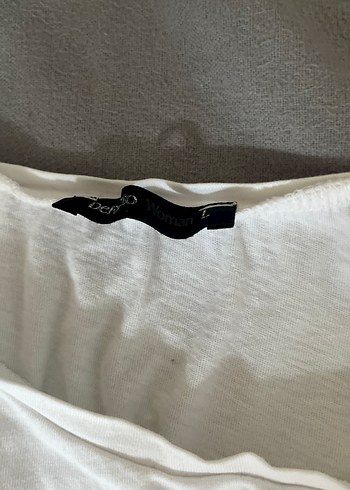 Beyaz Rahat Kesim Baskılı Kadın Tişört - Görsel 2