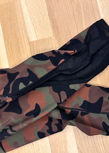 Siyah ve desenli iki adet kapri - Görsel 2