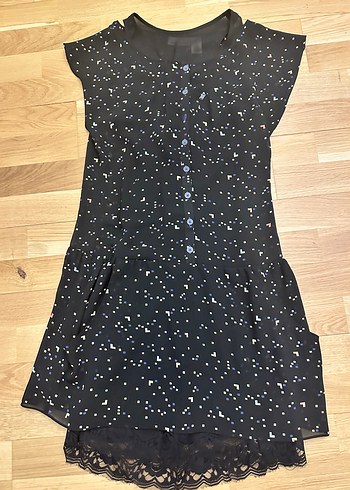 Çok sade desenli Kolsuz spor gorunumulu elbise - Görsel 5