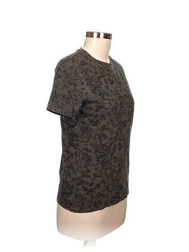Bershka Bershka T-shirt %70 İndirimli.