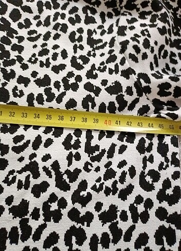 l Beden Leopar crop kazak