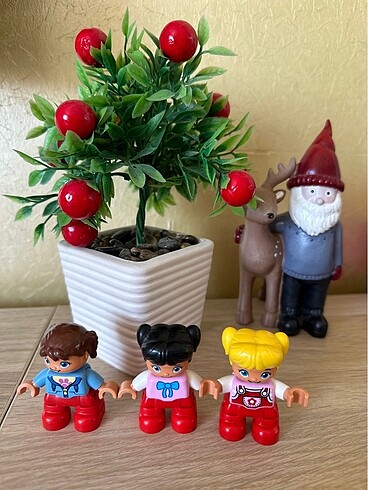 Diğer Lego üçlü