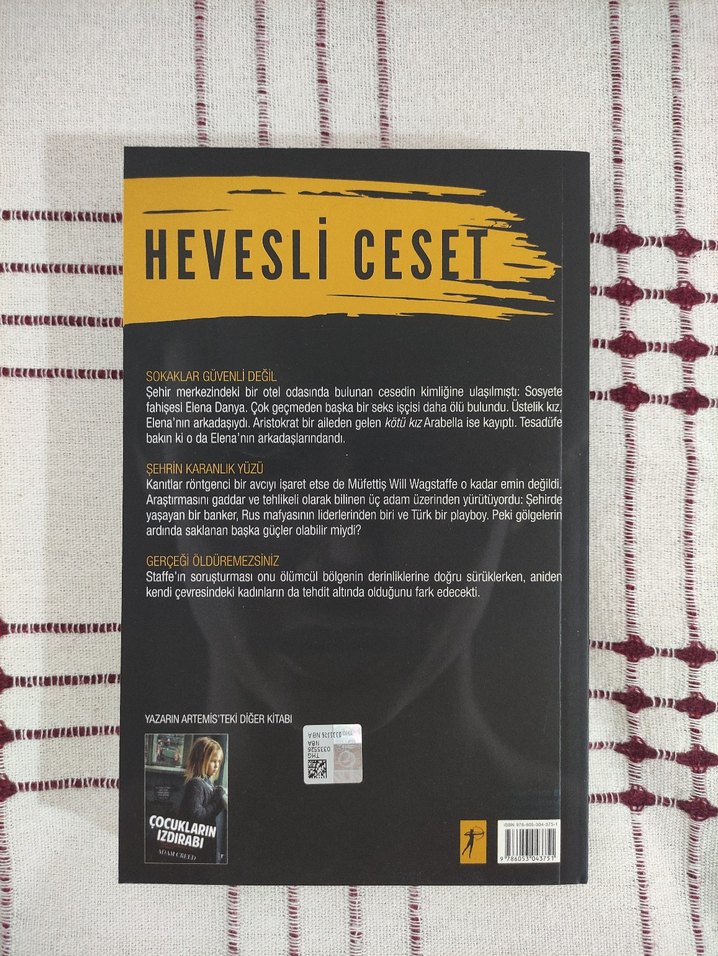 Hevesli Ceset / Adam Creed polisiye roman - Görsel 2