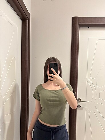 s Beden Haki yeşil crop