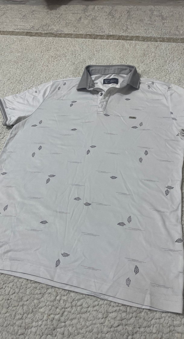 Gri Baskılı Kısa Kollu Polo Tişört - Görsel 3