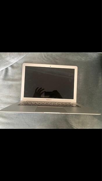 Ucuza Bilgisayarcidan tertemiz Macbook Air 2017 a1466