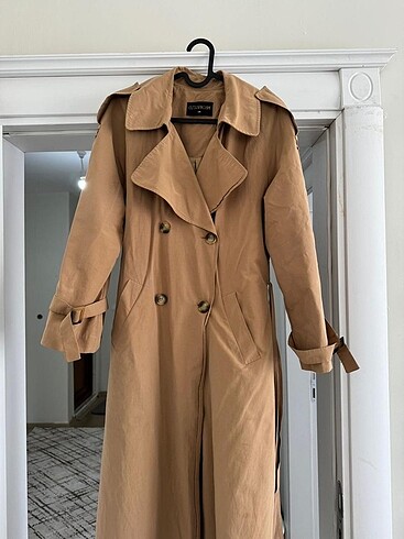Bershka Özsarıçam Trençkot
