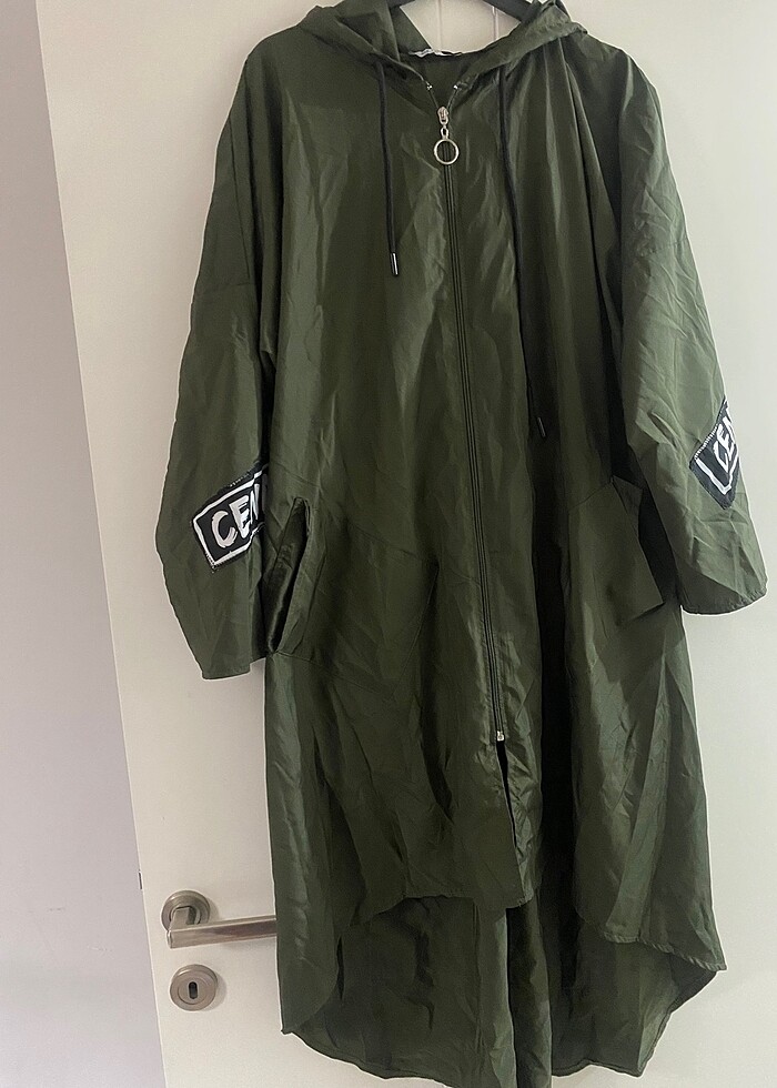 Uzun yağmurluk - Görsel 2