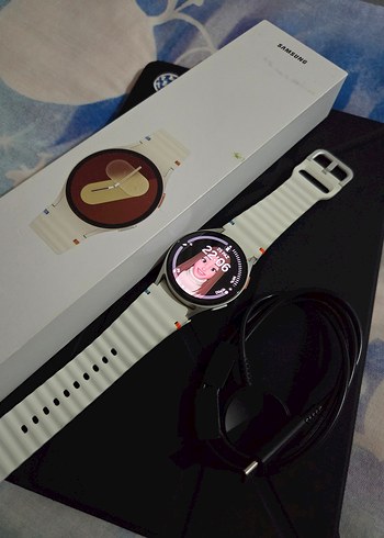 Samsung Galaxy Watch7 Krem (40mm) - Görsel 6