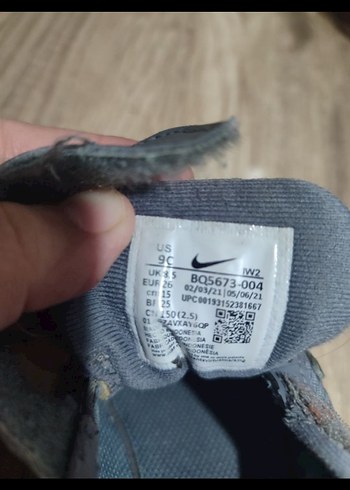 26 Beden Nike Erkek Çocuk Gri Sneakers Velcro