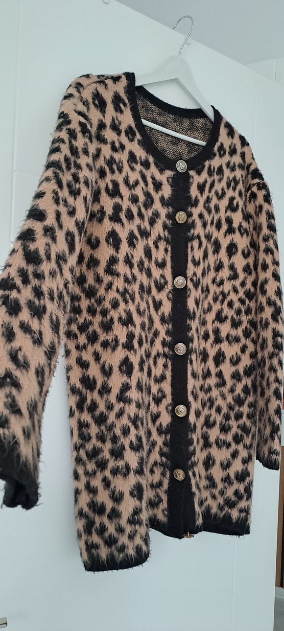 Düğmeli Leopar Desenli Bohem Kadın Hırka - Görsel 2
