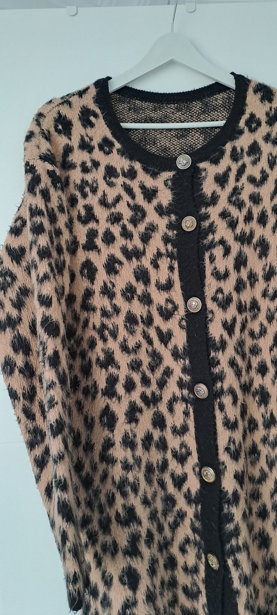 Düğmeli Leopar Desenli Bohem Kadın Hırka - Görsel 3