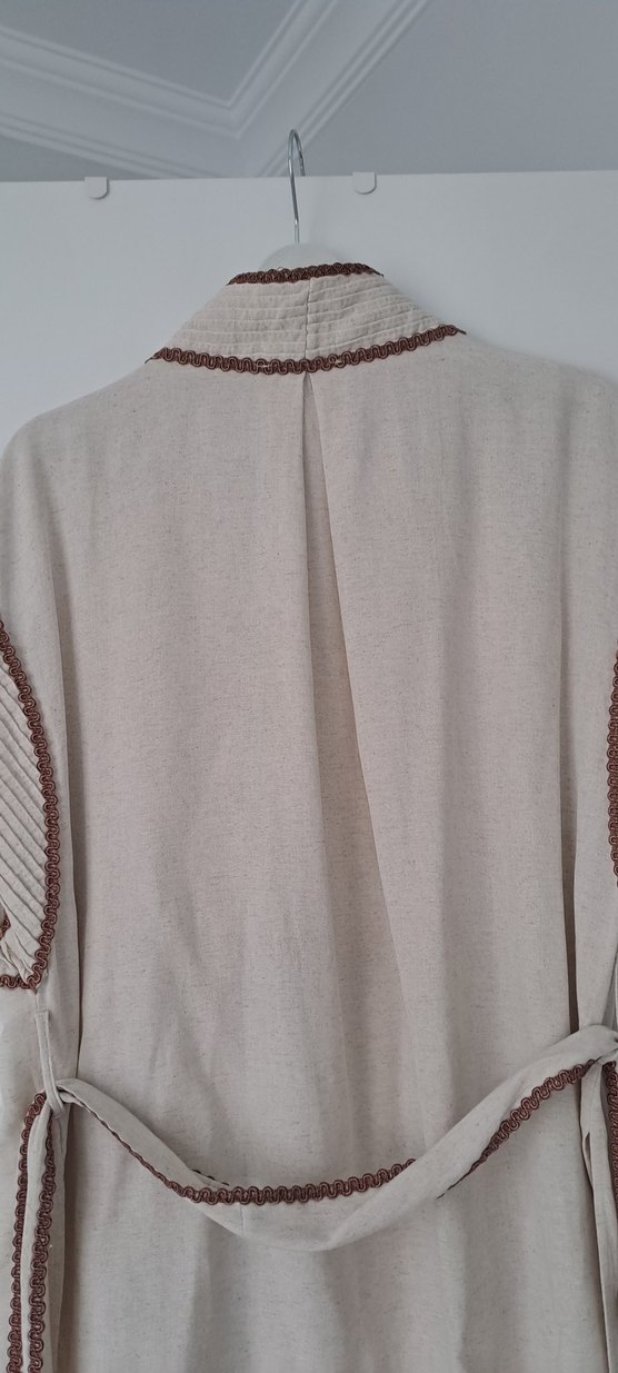 Güpür detaylı yelek - Görsel 5