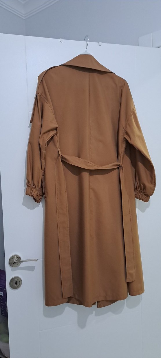 Kadın Bej Uzun Düğmeli Trençkot - Görsel 2